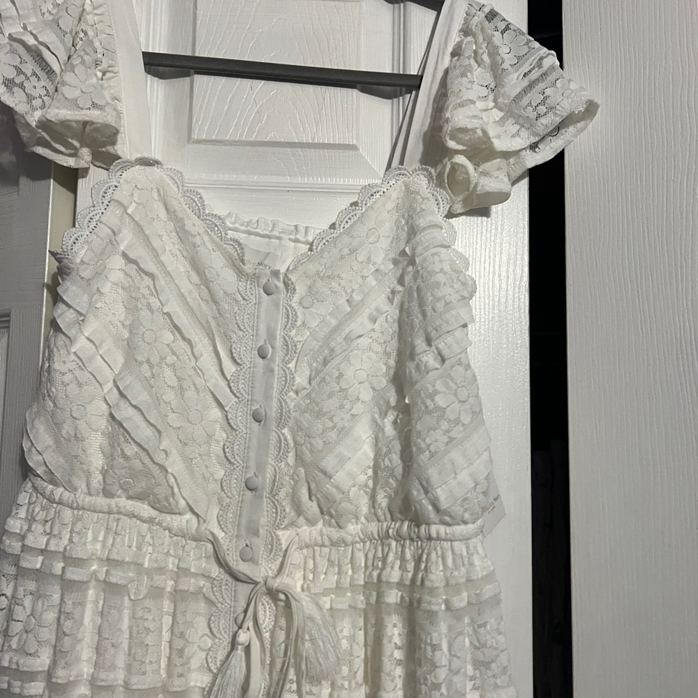 Gorgeous Elegant White Lace Maxi Dress - Picture 6 of 16